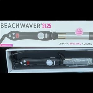 New In Box Beachwaver S1.25